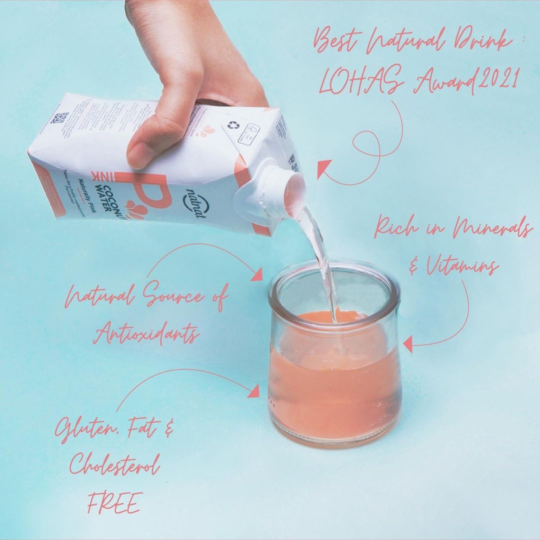 Naturally Pink Coconut Water 330ml (Nam Hom)