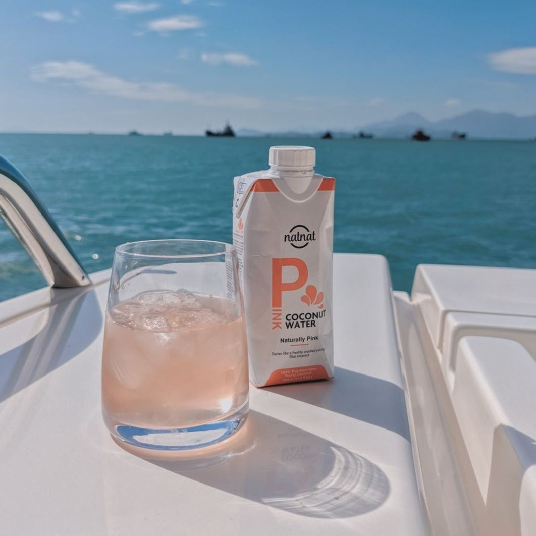 Naturally Pink Coconut Water 330ml (Nam Hom)
